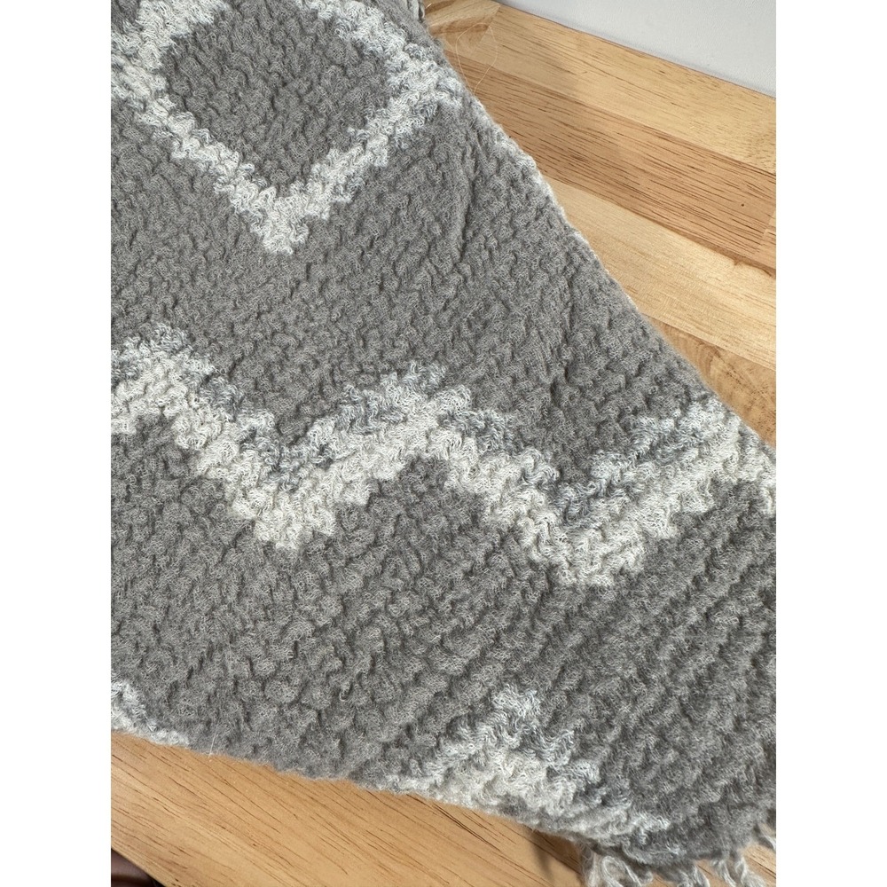 Aritzia Wilfred Wool Grey Neutral Diamond Mosaic Scarf Fringed Wrap - Picture 4 of 8